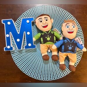 Wild Kratts PBS Brand New Chris & Martin 9'' Plush Pair